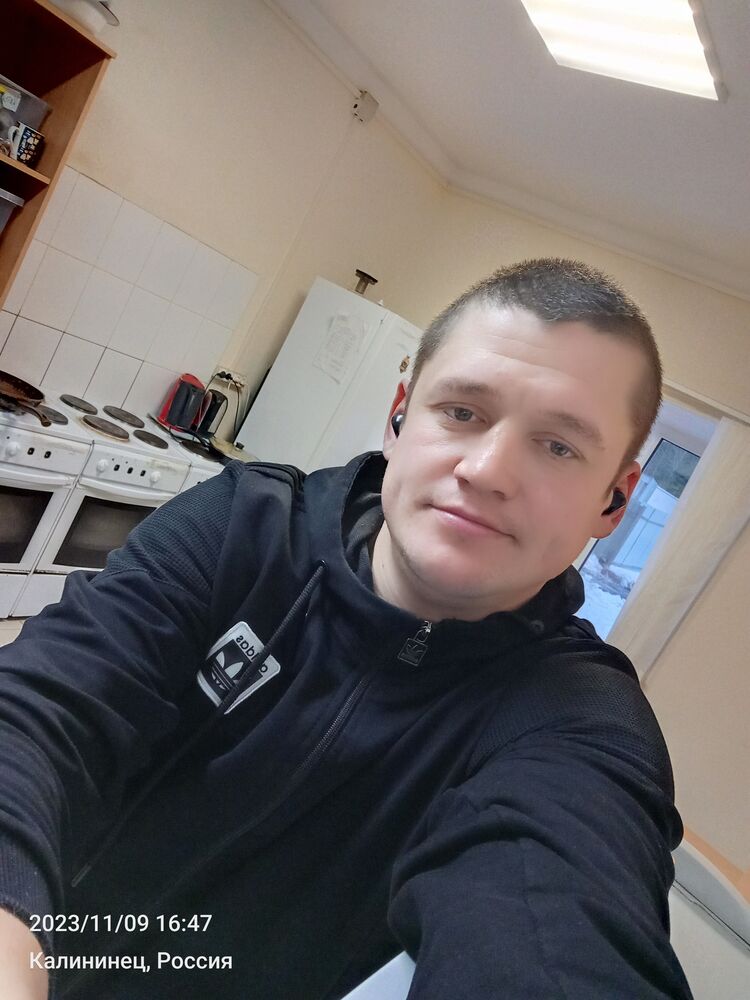  41023778  Dmitry, 35 ,    