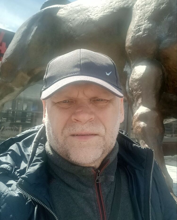  47472608  Alex, 51 ,    