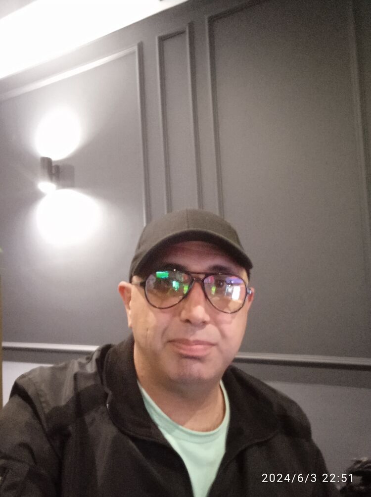  44297858  , 45 ,    