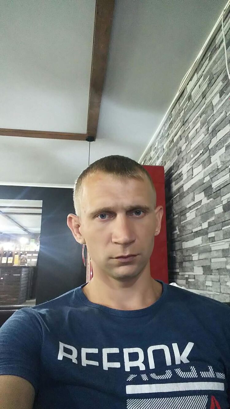  48766108  , 37 ,    