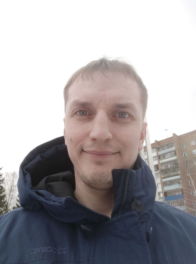  49258518  Andrey, 38 ,    