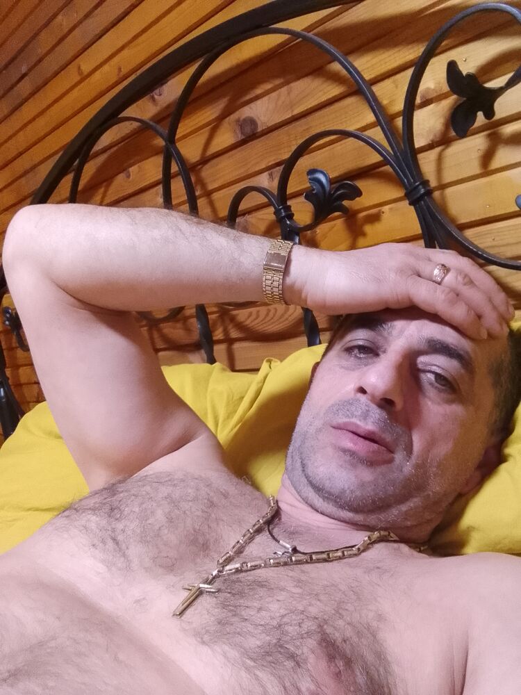  42375738  , 43 ,    