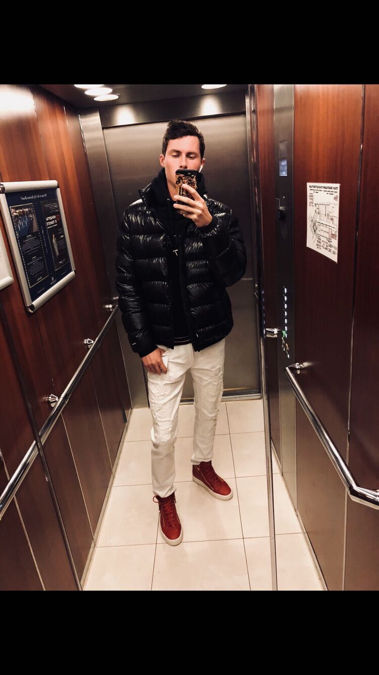  -,   Nik, 28 ,   ,   
