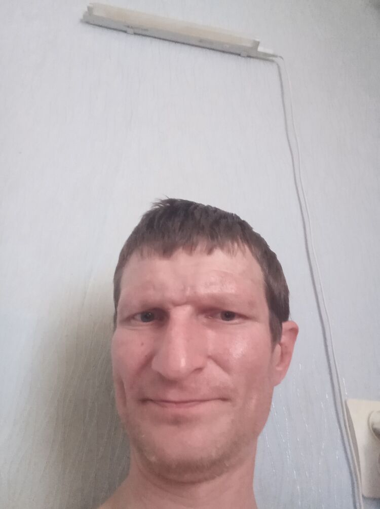 51225418  , 42 ,    