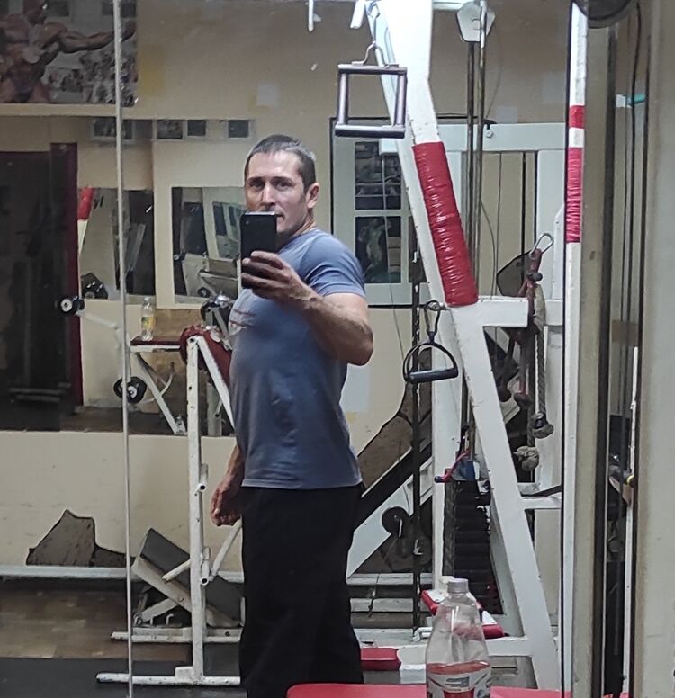  25942518  , 42 ,    