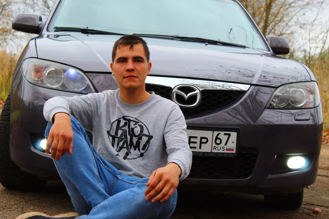 28285218  Artem, 32 ,    