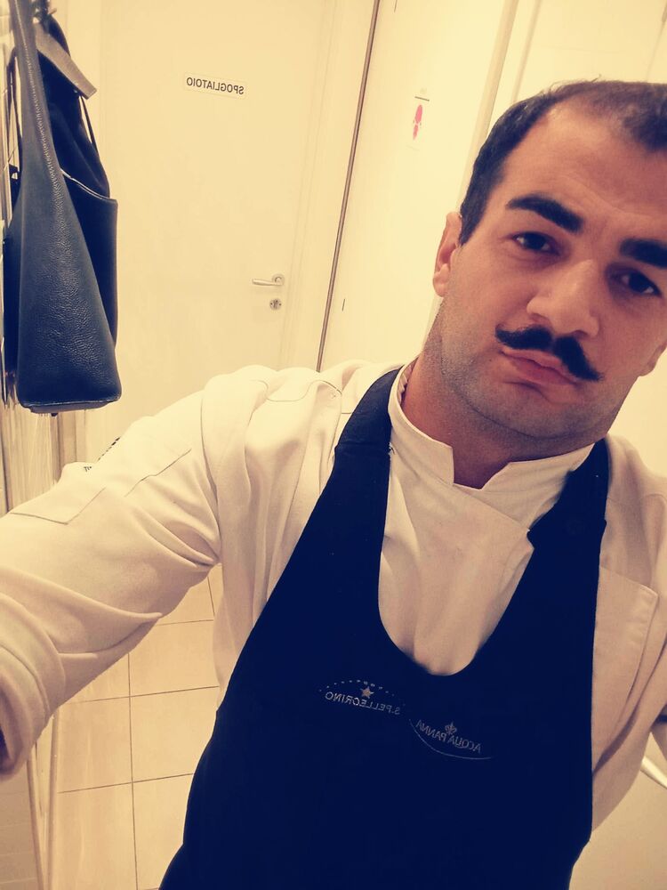  48289368  Vako, 28 ,    