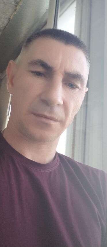  ,   Sergei, 42 ,   ,   