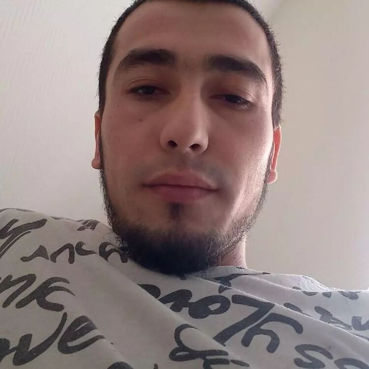  45561618  , 31 ,    