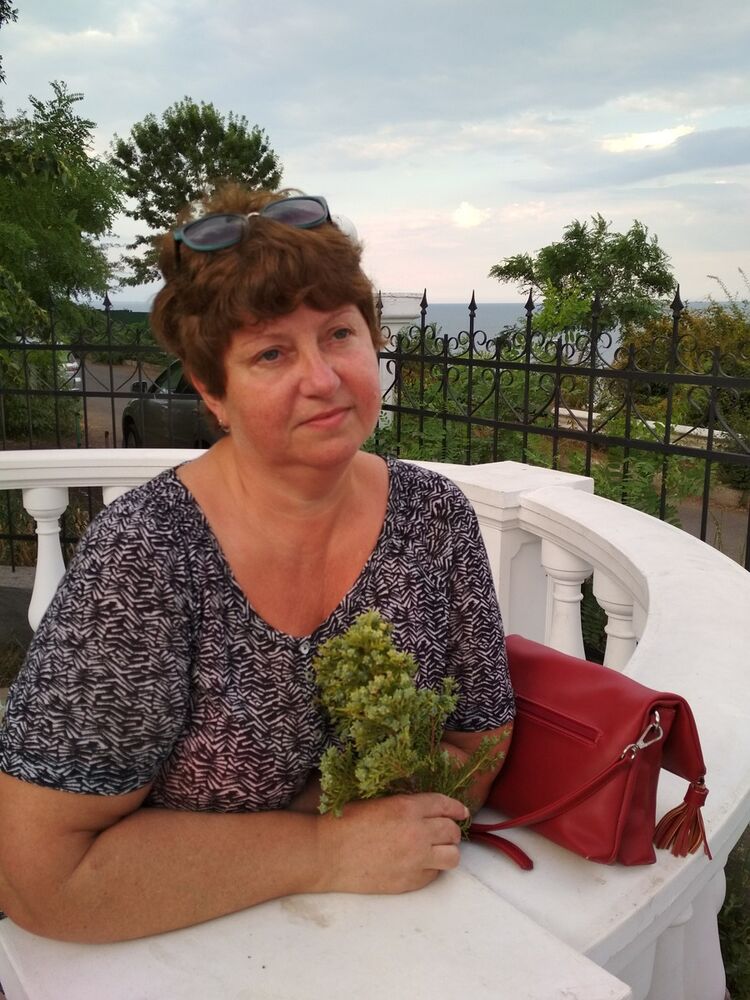  ,   Milada, 58 ,     , c 