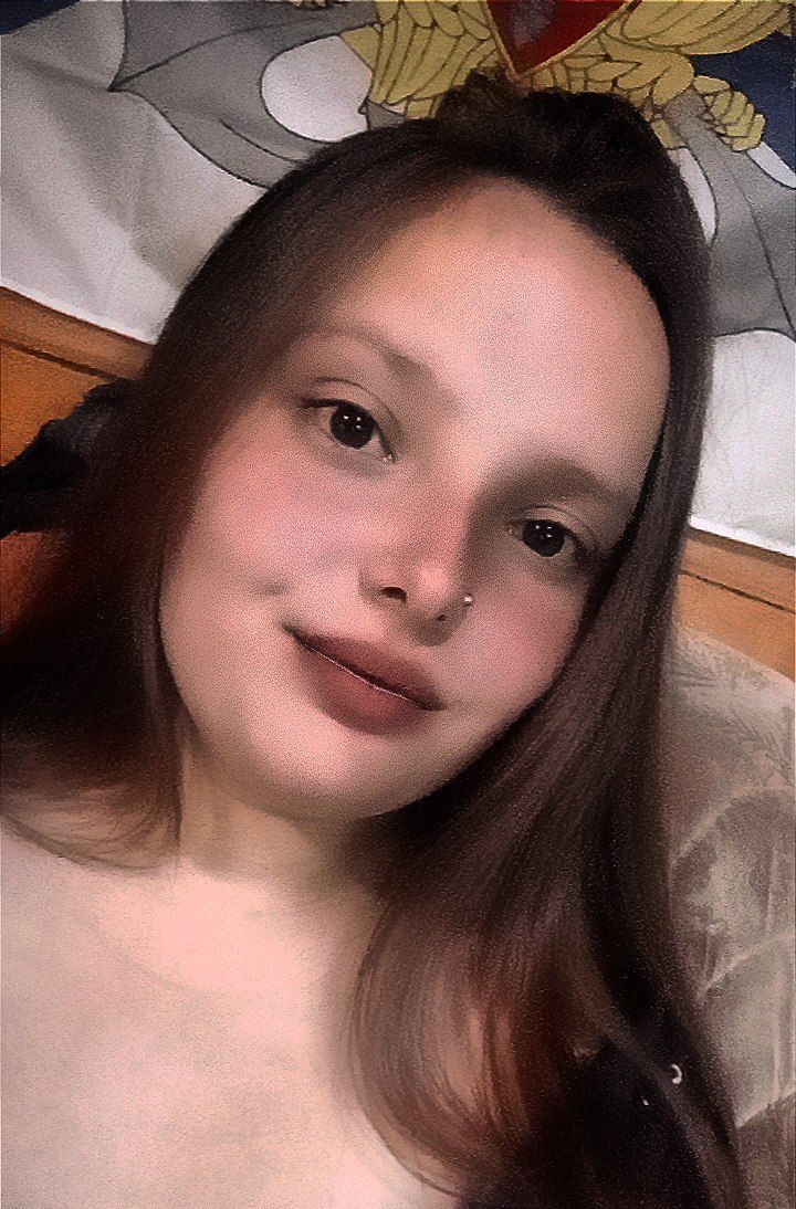  52746528  Valeria, 20 ,    