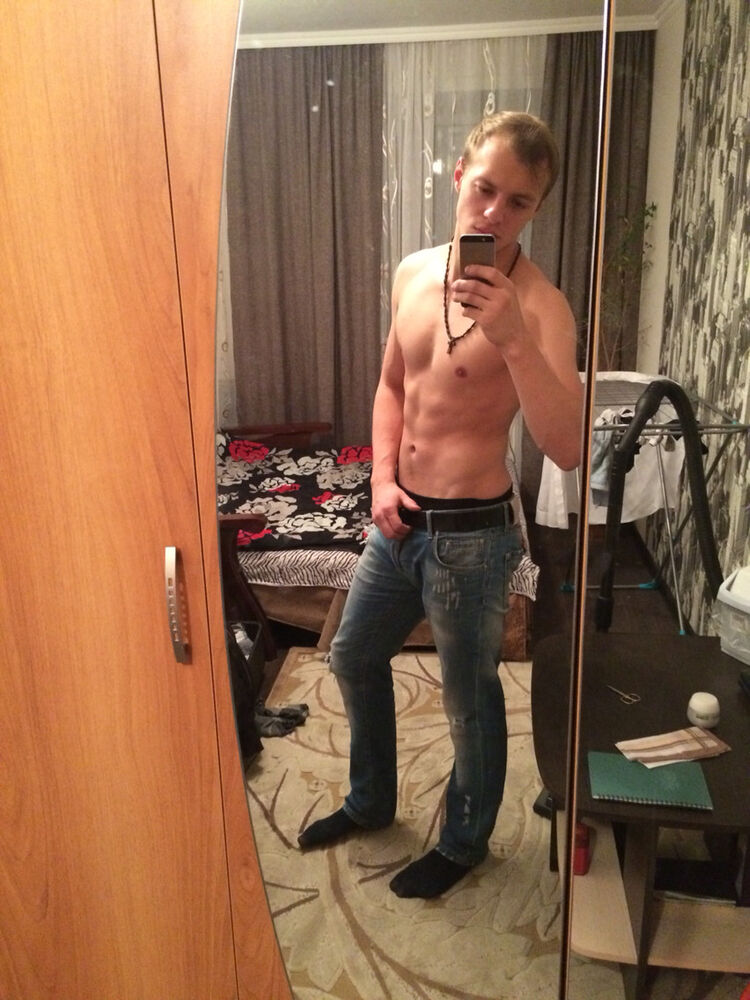  ,   Alexey, 32 ,   