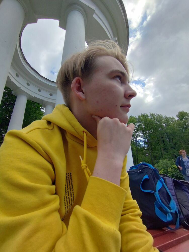  36588358  Vlad, 23 ,    