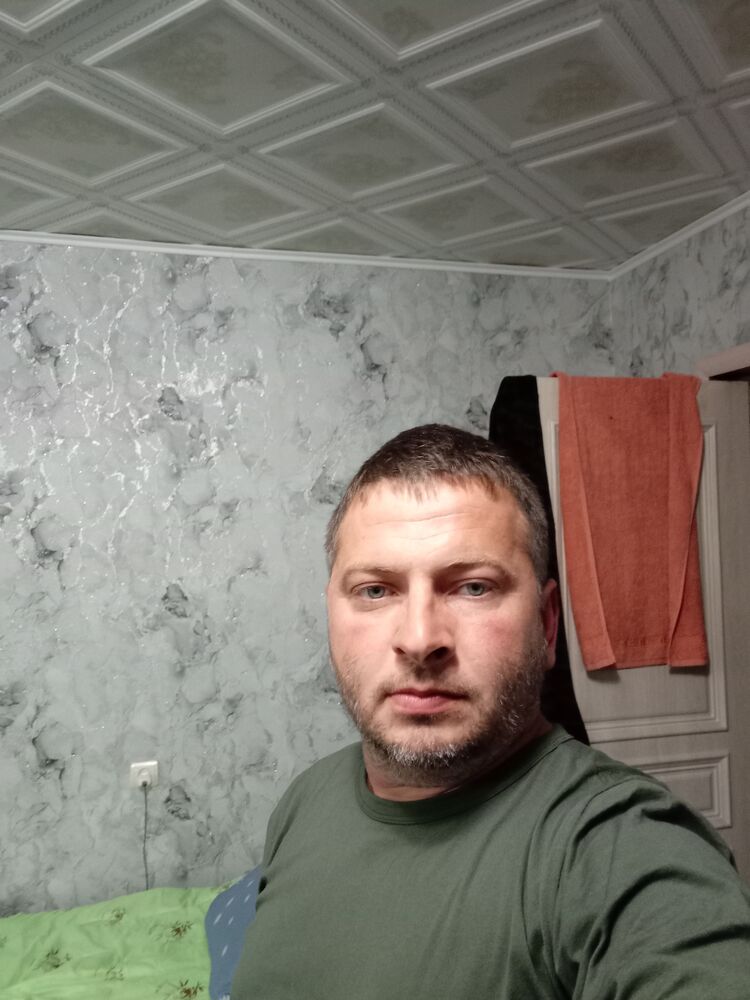  28640208  , 39 ,    