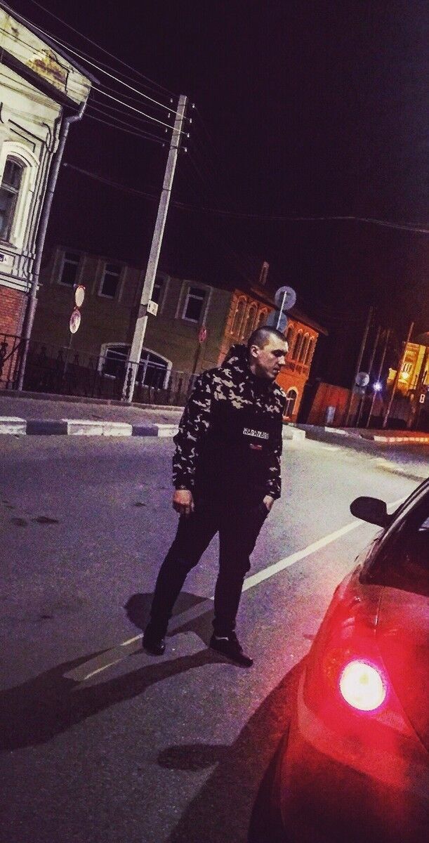  24356558  Marina, 28 ,    