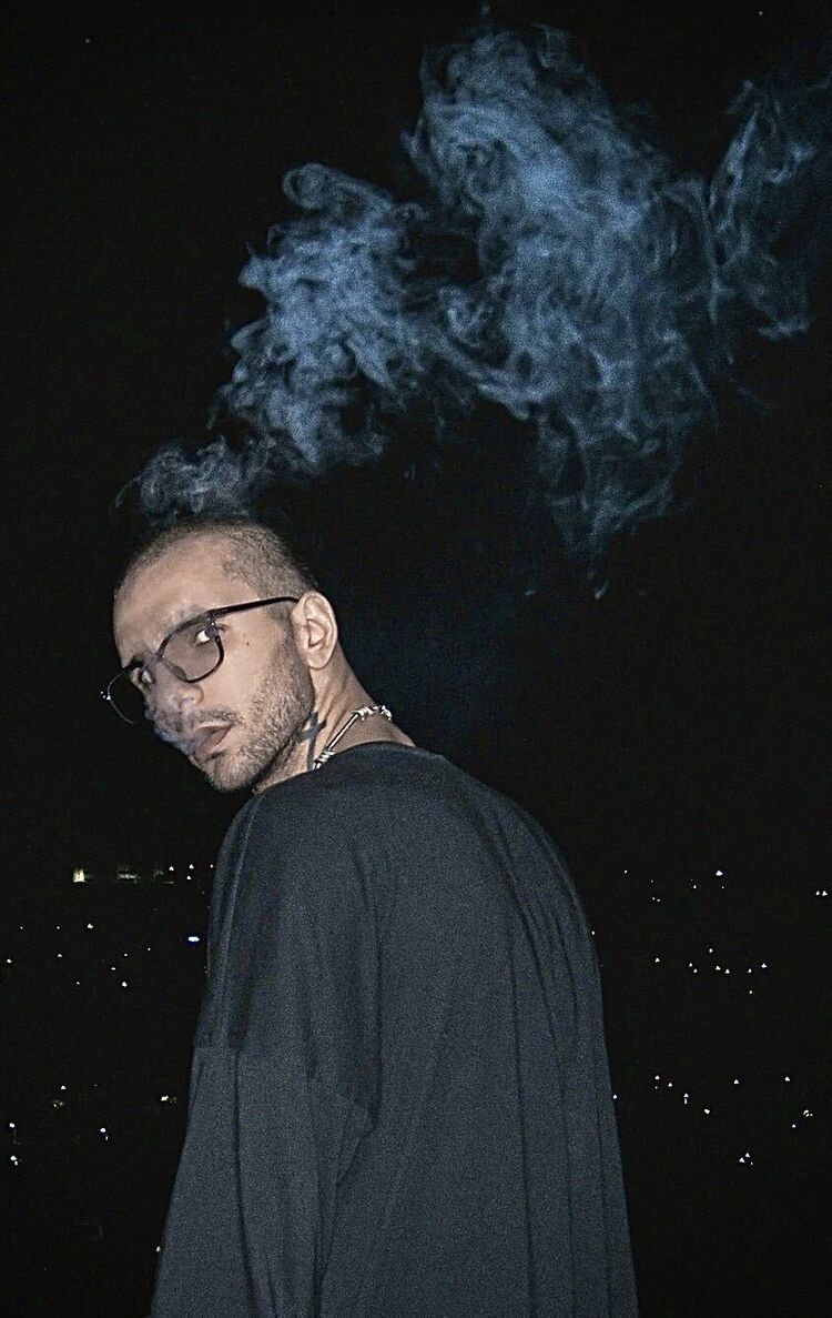  31663698  , 32 ,    
