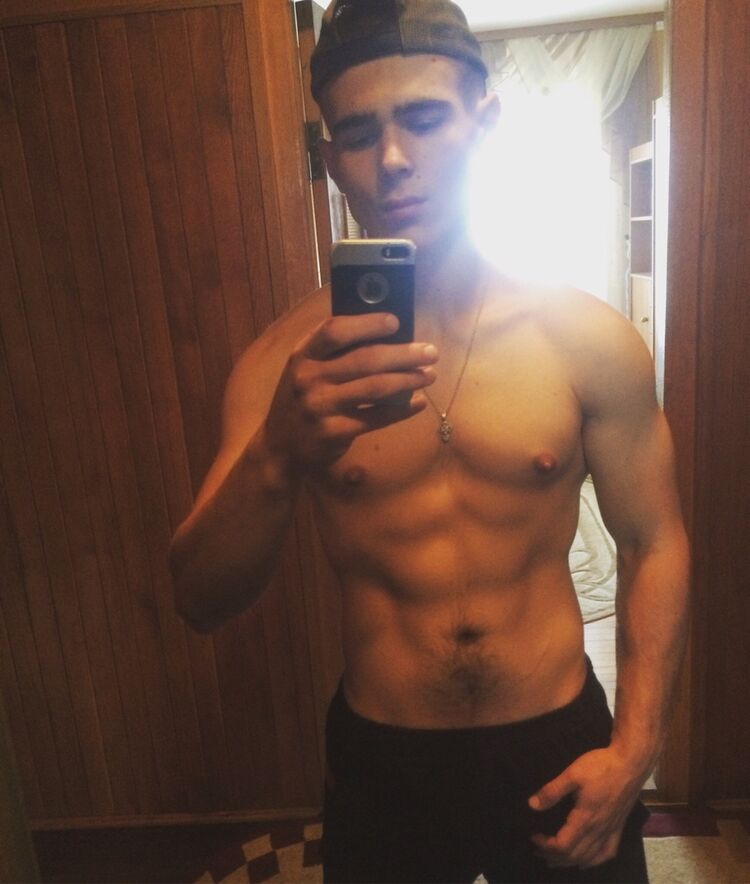 ���� 25258908 ����� ������, 21 ���, ���� ���������� � ������