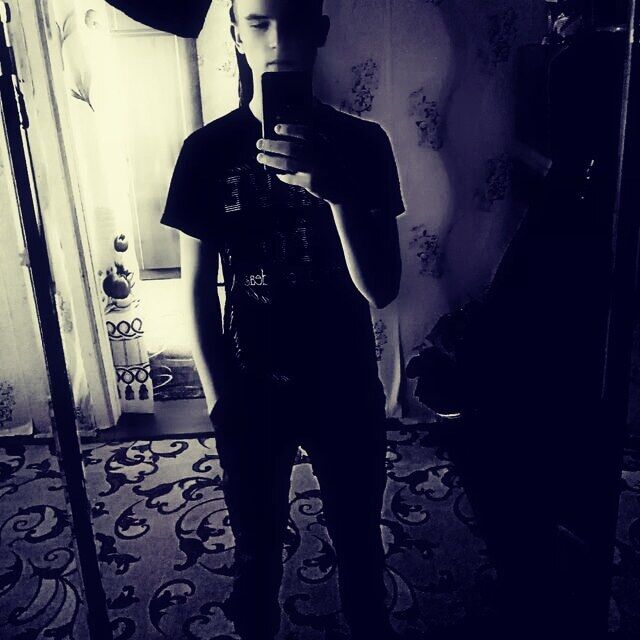  32815408  , 21 ,    