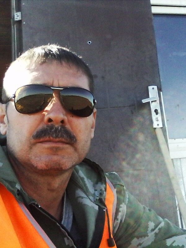  9911648  , 54 ,    