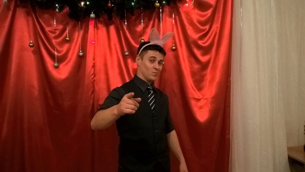  11058138  Andrey, 35 ,    