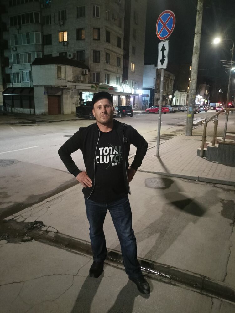  50758648  , 42 ,    --
