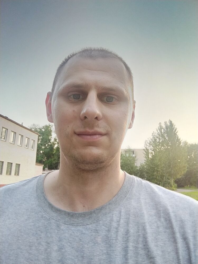  52928898  , 34 ,    