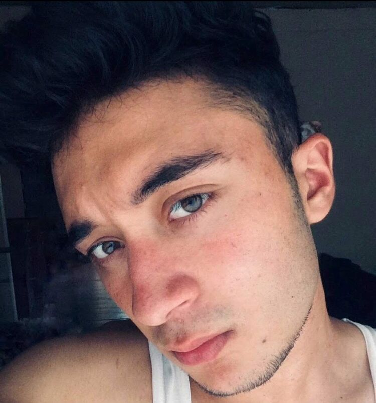 ���� 19080898 ������� Uhgu, 34 ����, ���� ���������� � �������