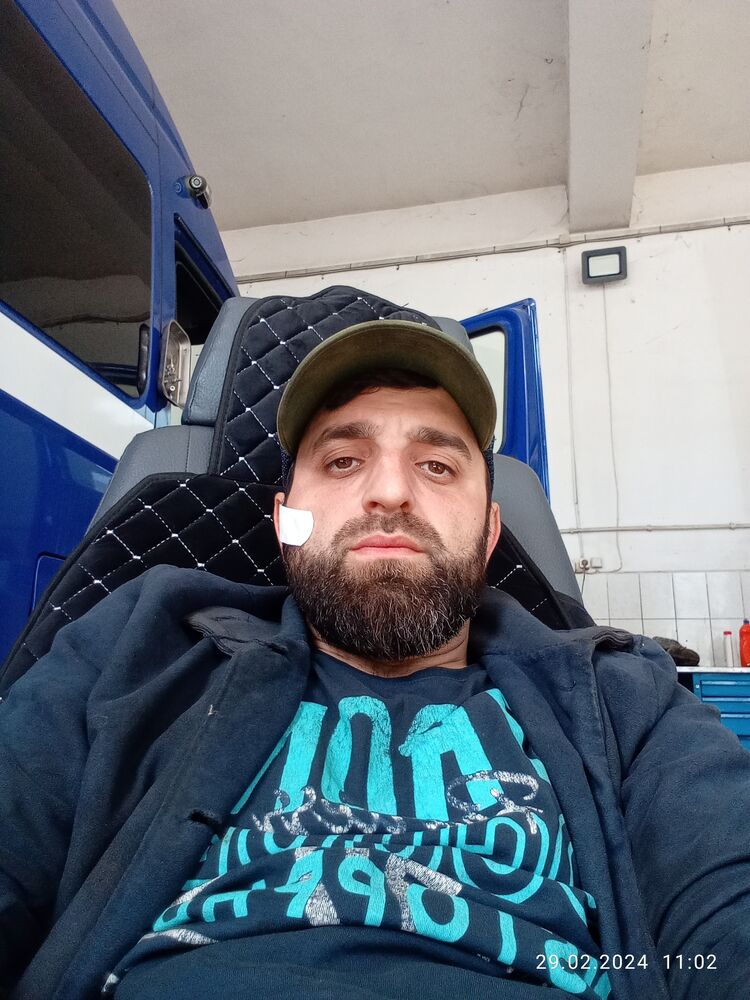  ,   Islam, 39 ,   ,   