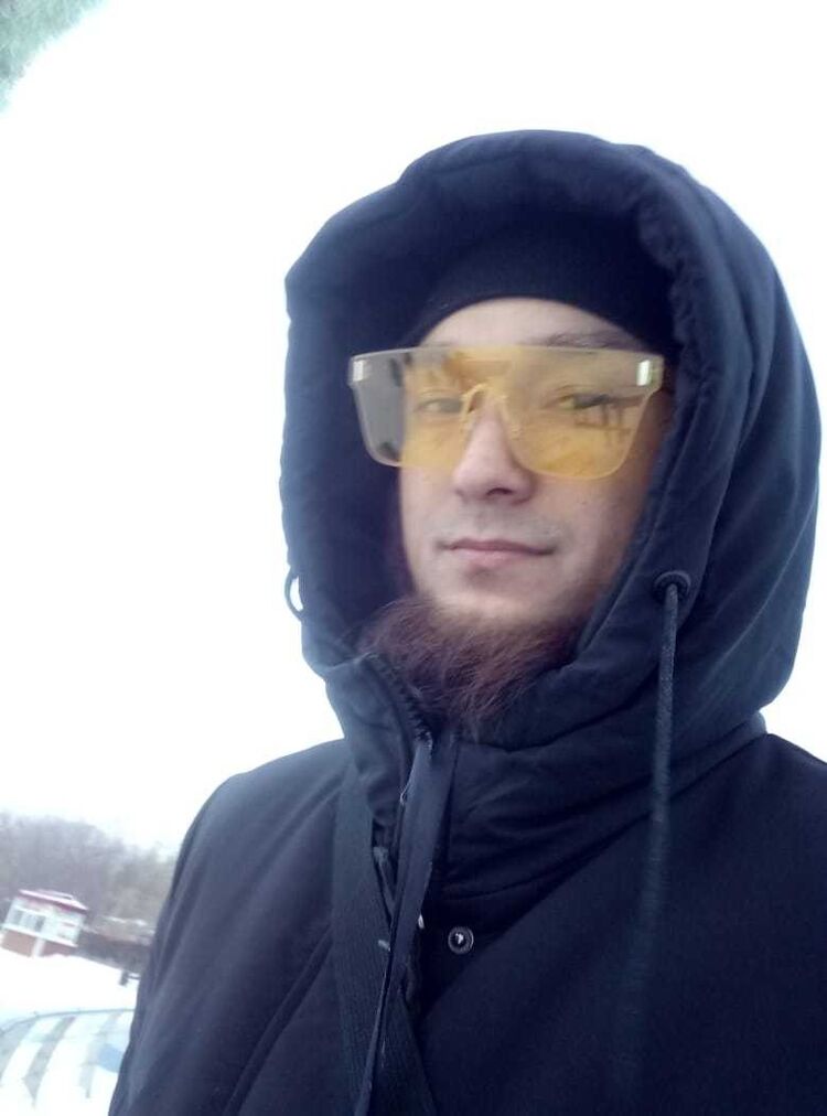  15253798  Zhenis, 33 ,    