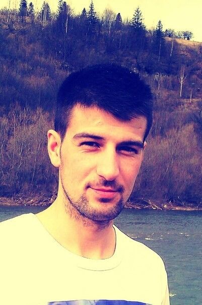  9245008  Bogdan, 32 ,    