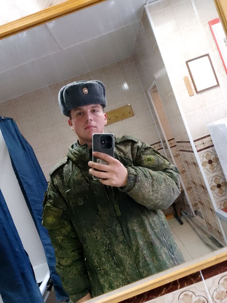  49217198  , 23 ,    