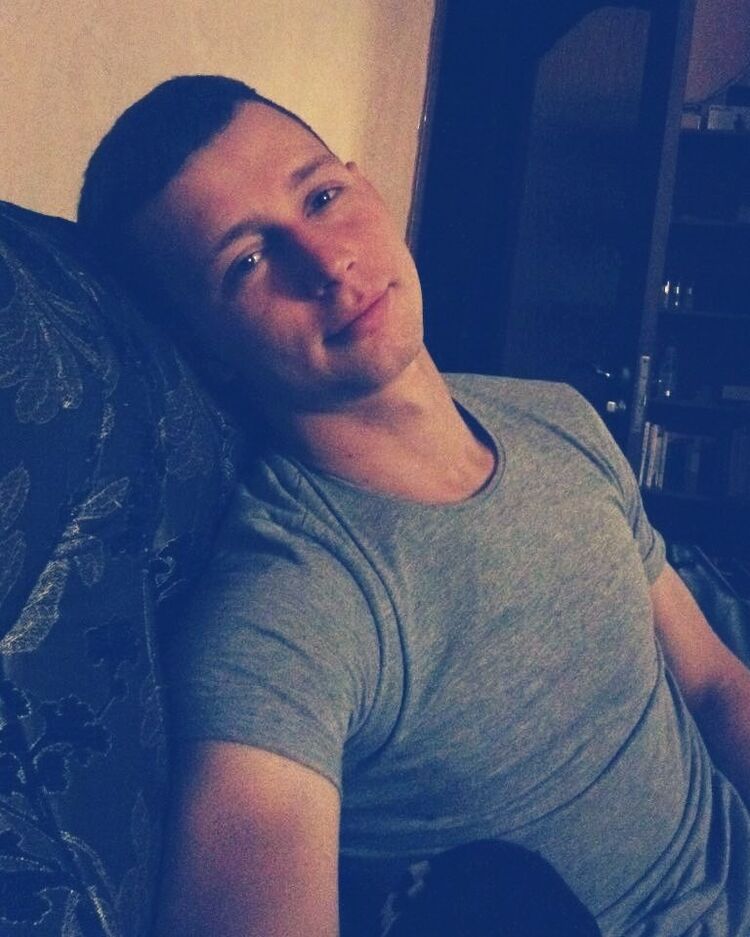  7939198  , 32 ,    -