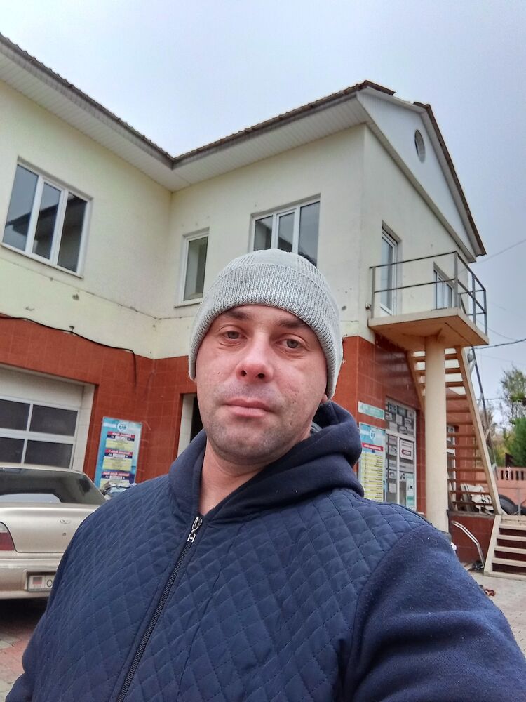  46959478  , 34 ,    