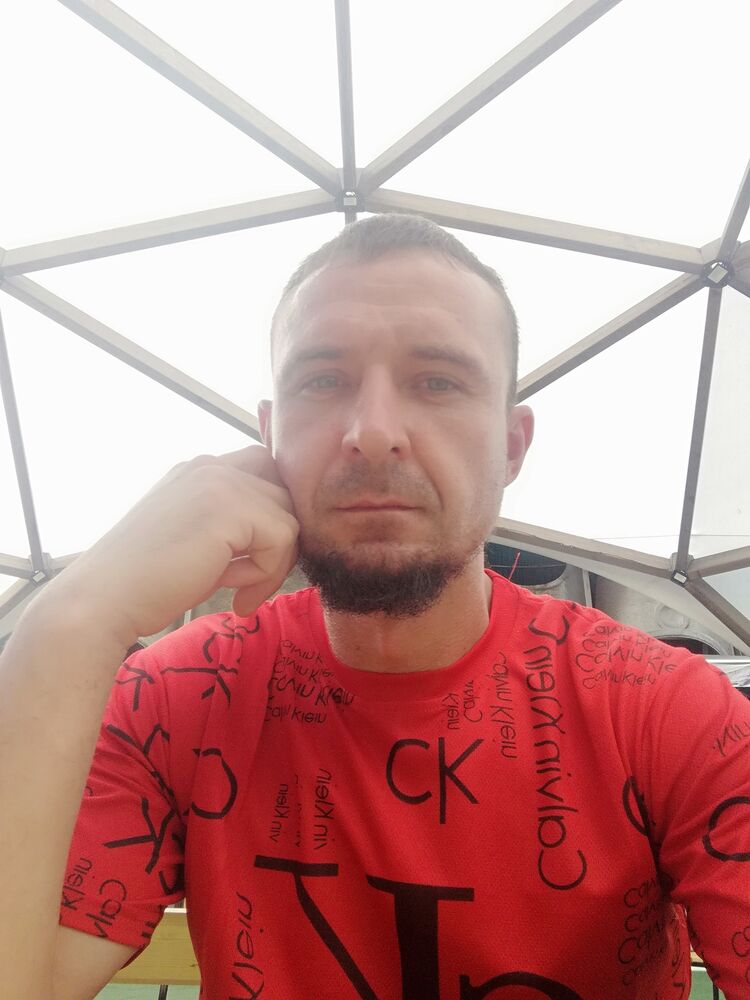  44485438  , 38 ,    