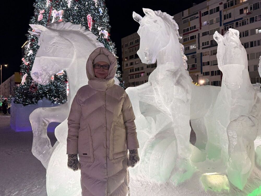  48792008  Galina, 67 ,    