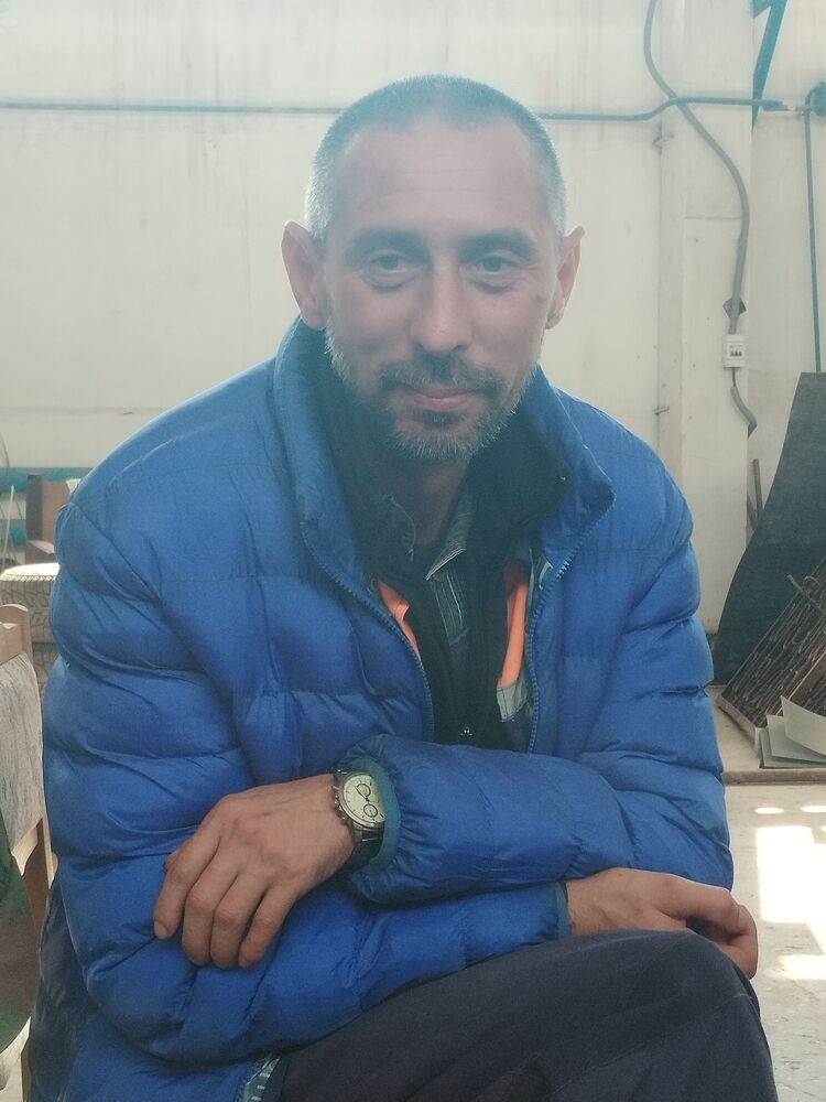  43308958  , 43 ,    