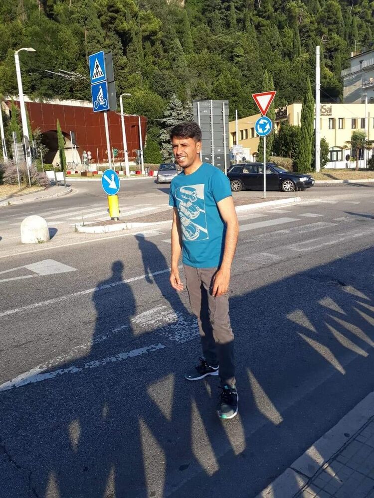  ,   AjAj, 30 ,   ,   , c 