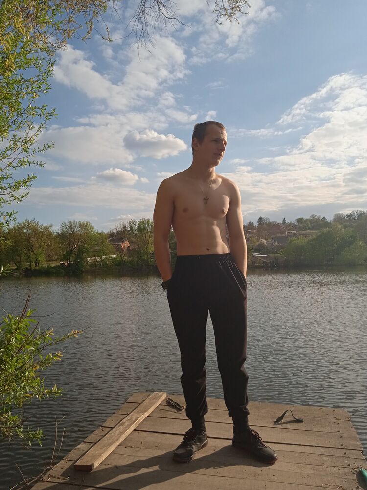  38545458  , 20 ,    
