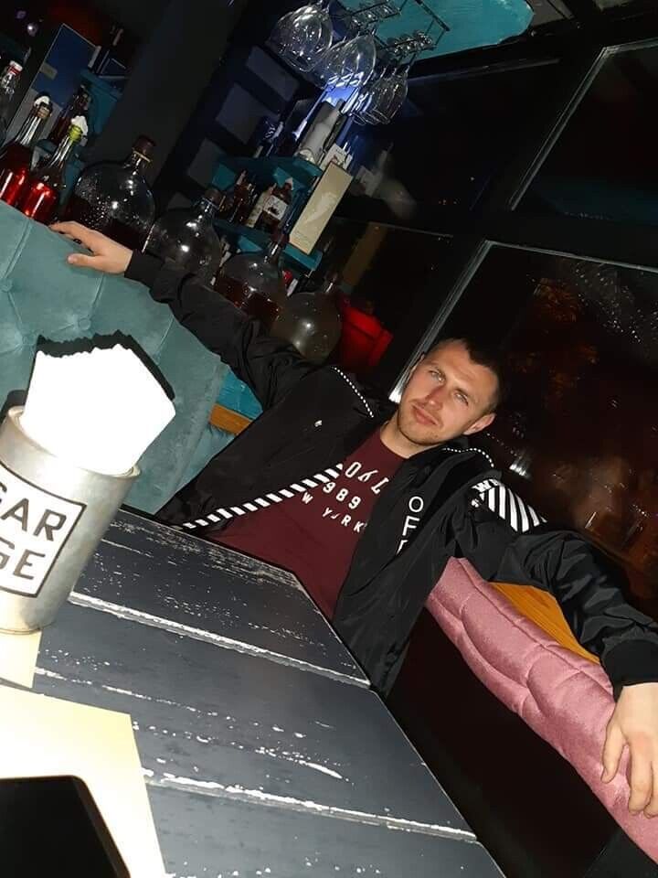   ,   Johnnie, 34 ,   ,   , c 
