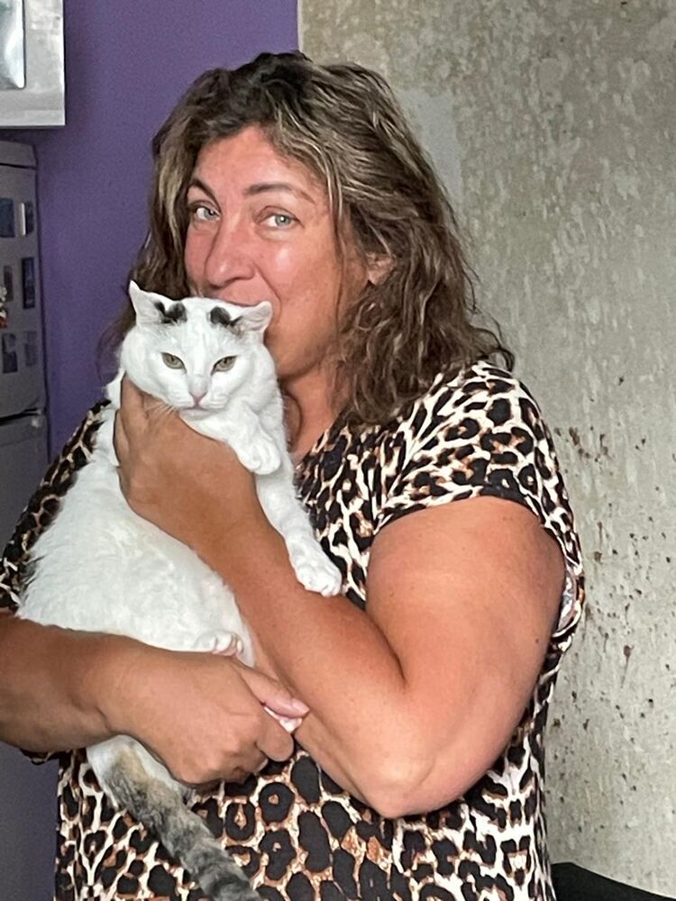  52358478  Anastasia, 46 ,    -