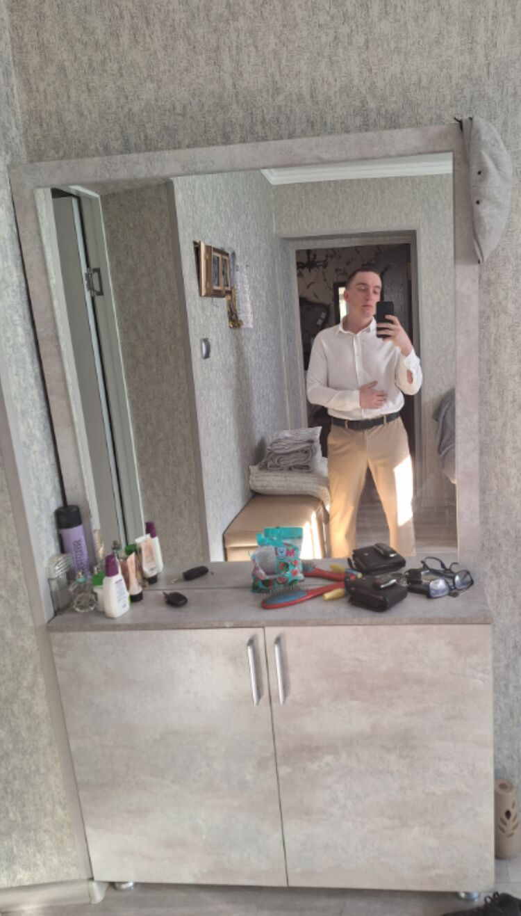 ���������� ������-��-����, ���� ������� Bruce Wayne, 27 ���, ������������ ��� ������, ����� � ���������, ���������