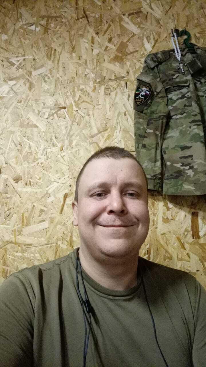  46950138  , 35 ,    