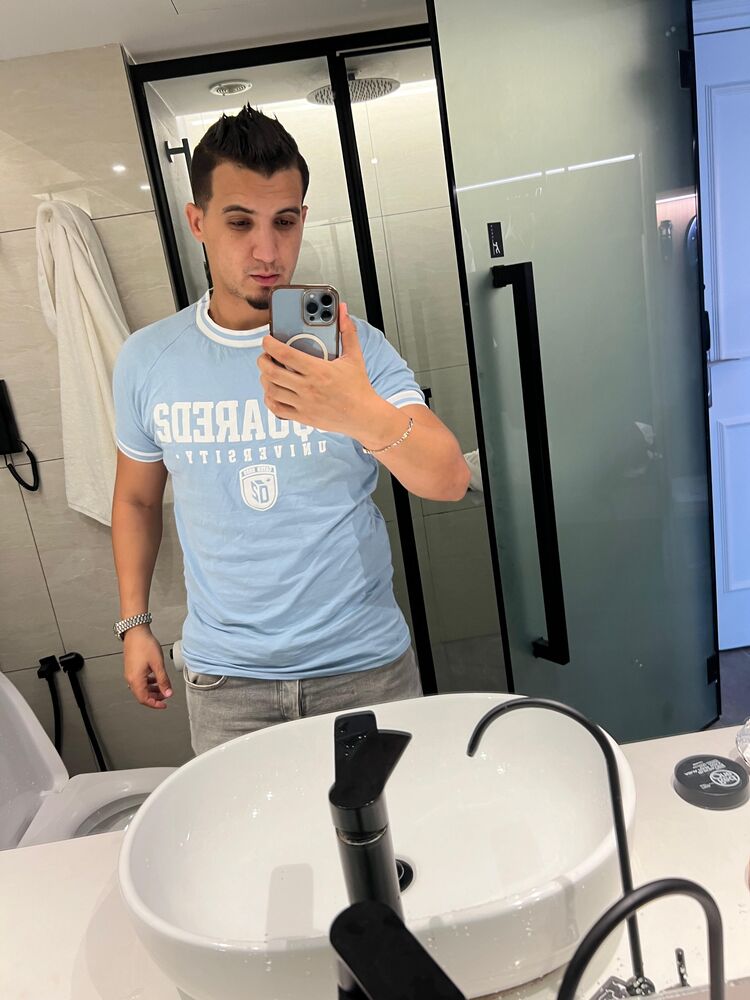  ,   Ctiven, 33 ,   ,   