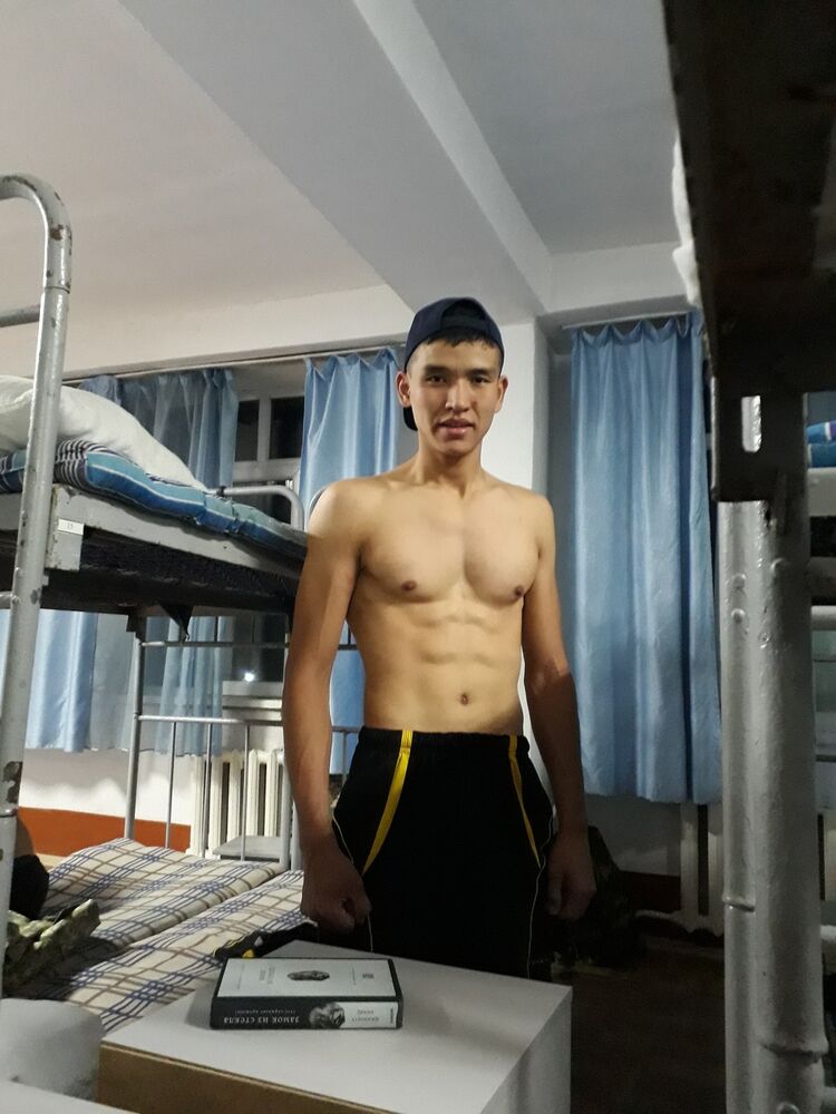  15988278  , 33 ,    