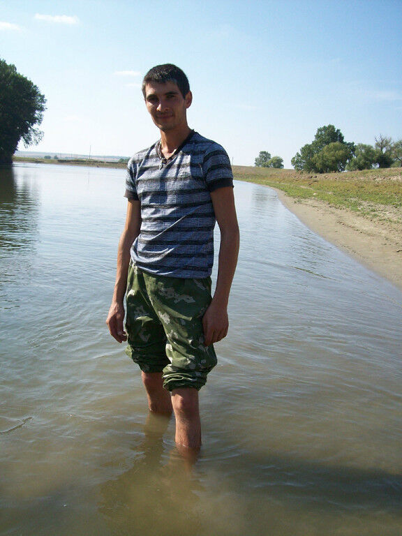  8899278  Mircea, 37 ,    -