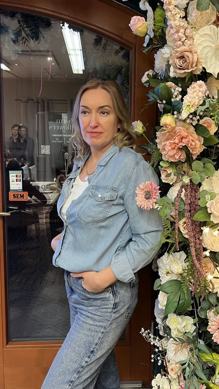 ���� 55760708 ������� Yana, 43 ����, ���� ���������� � Plzen