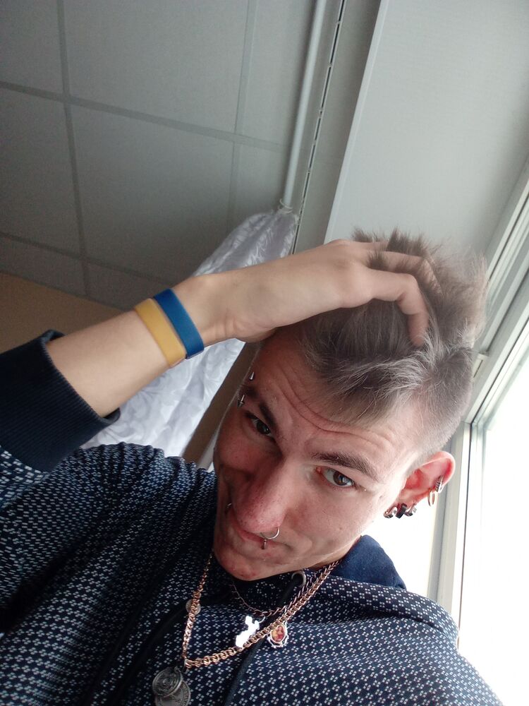  47618878  ˸, 25 ,    