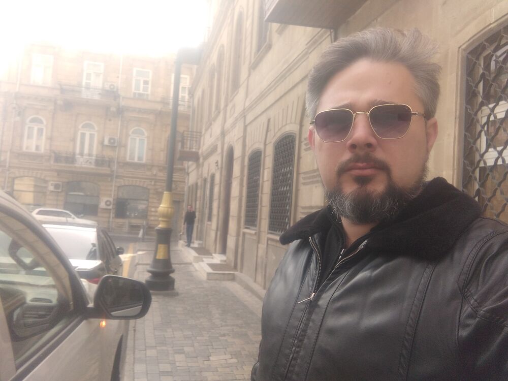  ,   Emil, 41 ,   ,   
