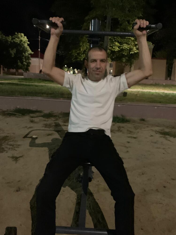  45530318  , 40 ,    
