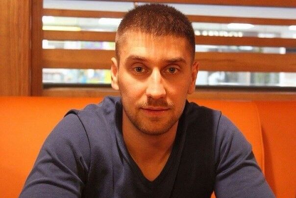  ,   Alex, 34 ,   